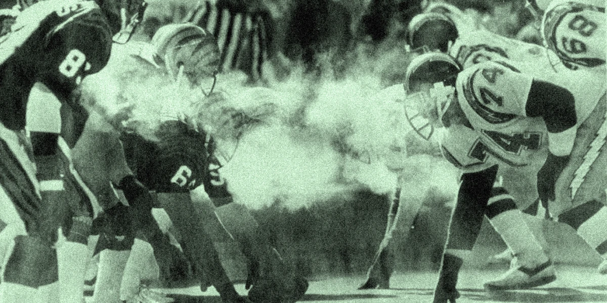 The Ice Bowl in 1967 featured a strong winter presence in a championship game image